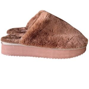 MIXIT lady slippers NWOT size 9 1/2 brown never worn brand new cozy